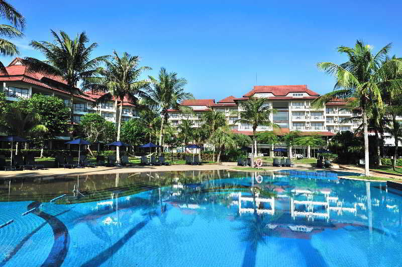 Sand&Sandals Desaru Beach Resort&Spa Bagian luar foto The pool at the hotel